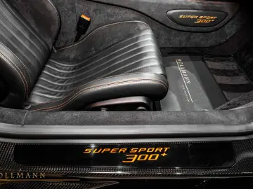 BUGATTI Chiron Super Sport 300