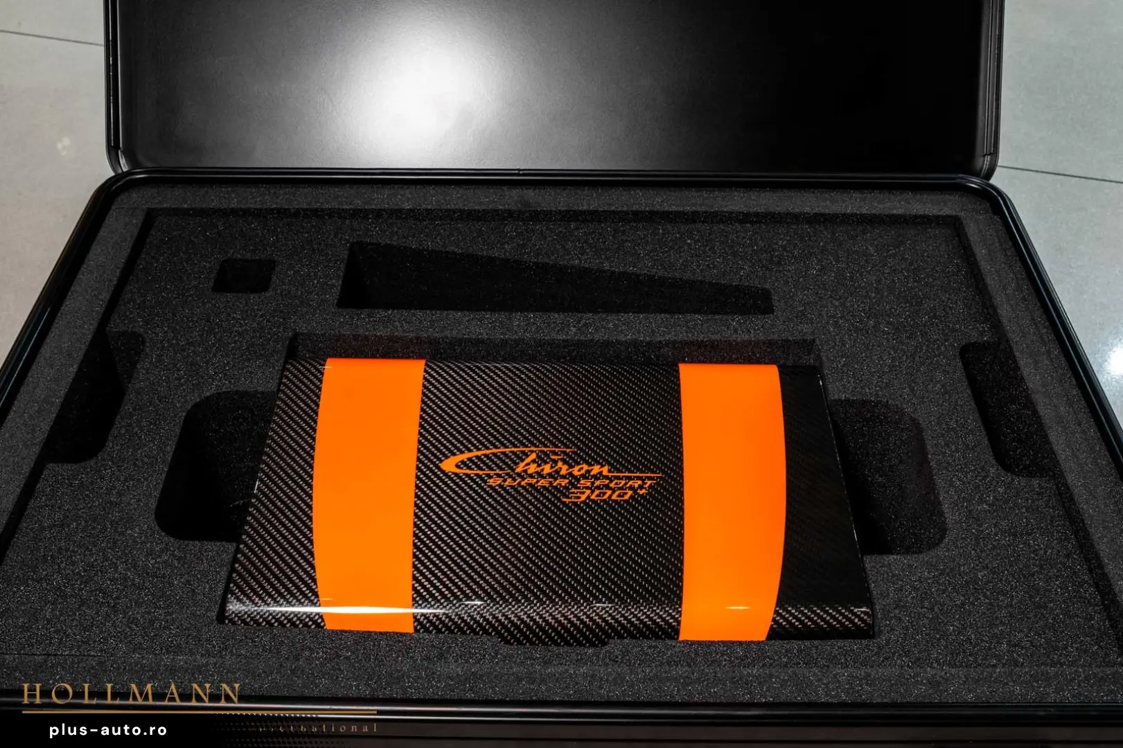 BUGATTI Chiron Super Sport 300