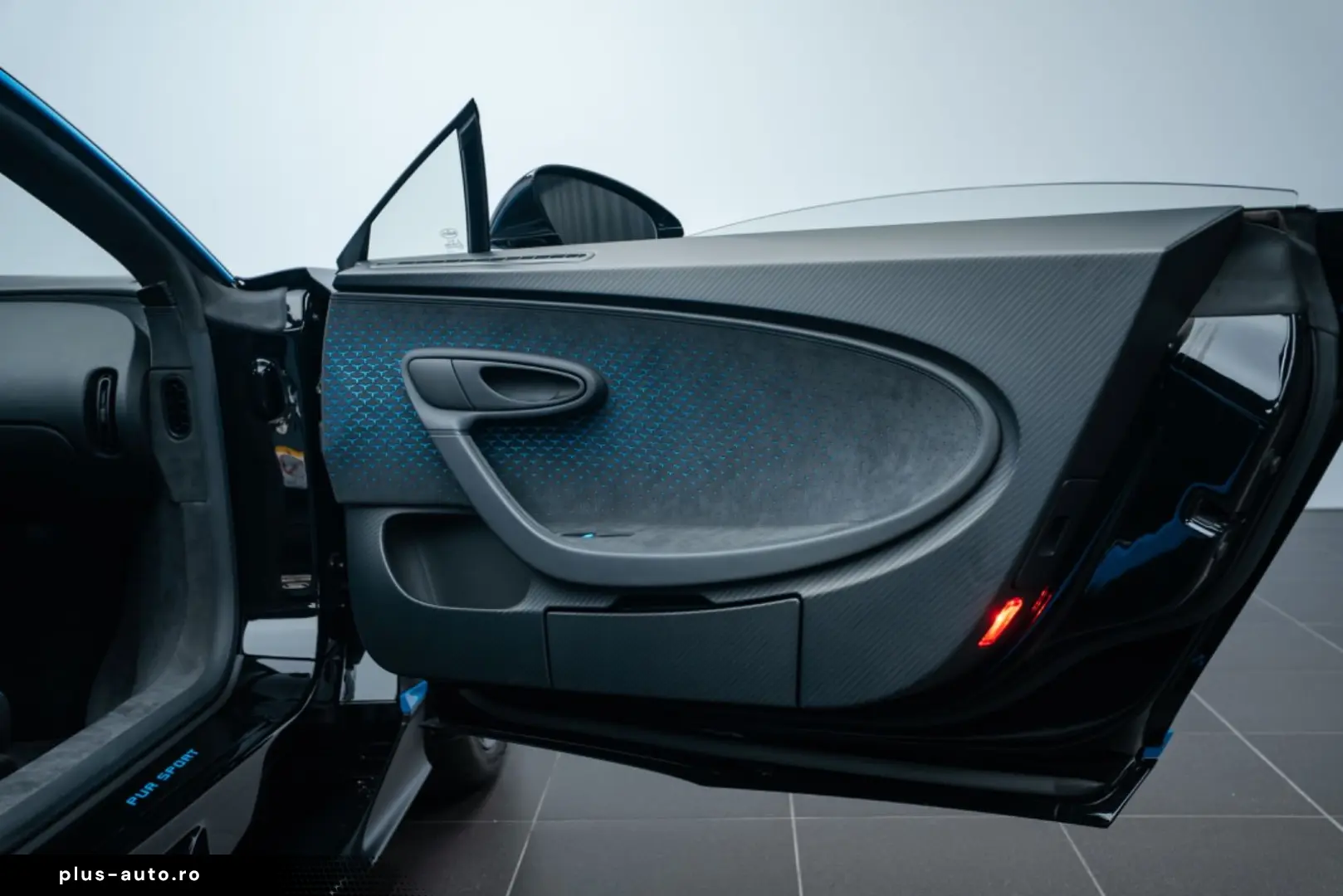 BUGATTI Chiron Pur Sport 1of60 SKY VIEW