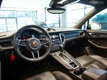 Porsche Macan 2.0 PDK