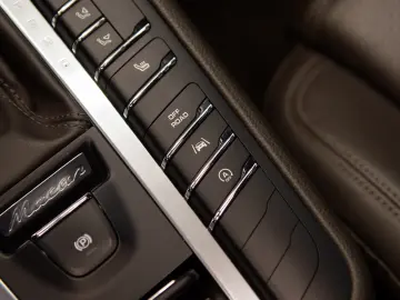 Porsche Macan 2.0 PDK