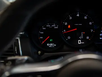 Porsche Macan 2.0 PDK