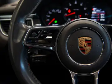 Porsche Macan 2.0 PDK