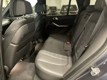 BMW X5 xDrive30d AHK Pano Head-Up