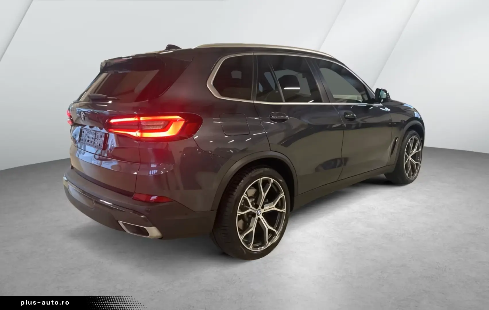 BMW X5 xDrive30d AHK Pano Head-Up