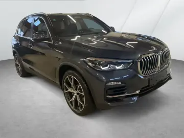 BMW X5 xDrive30d AHK Pano Head-Up