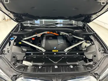 BMW X5 xDrive45e M Sport AHK Harman