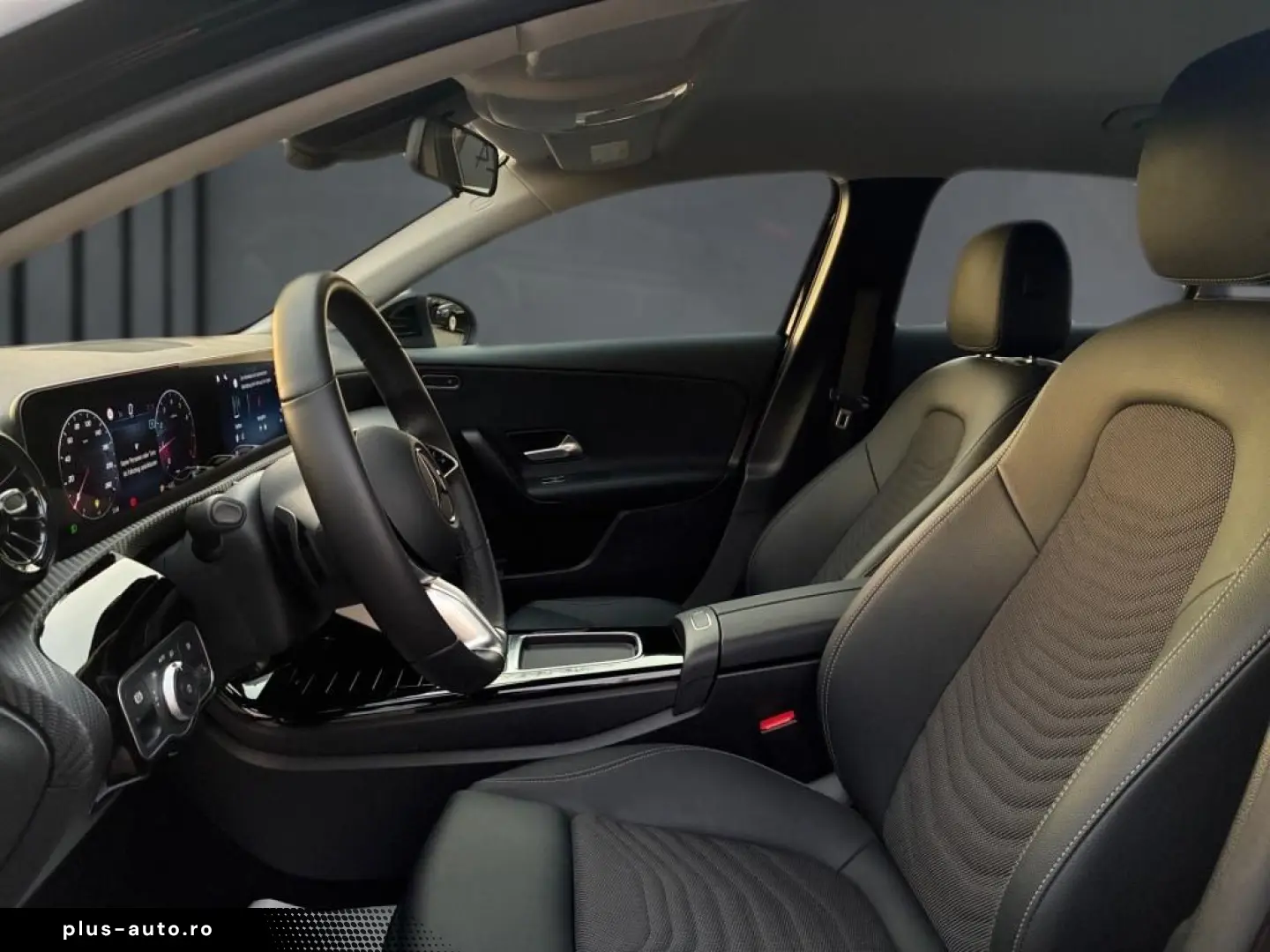 MERCEDES-BENZ A 180 Limousine