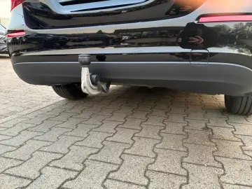 MERCEDES-BENZ A 180 Limousine