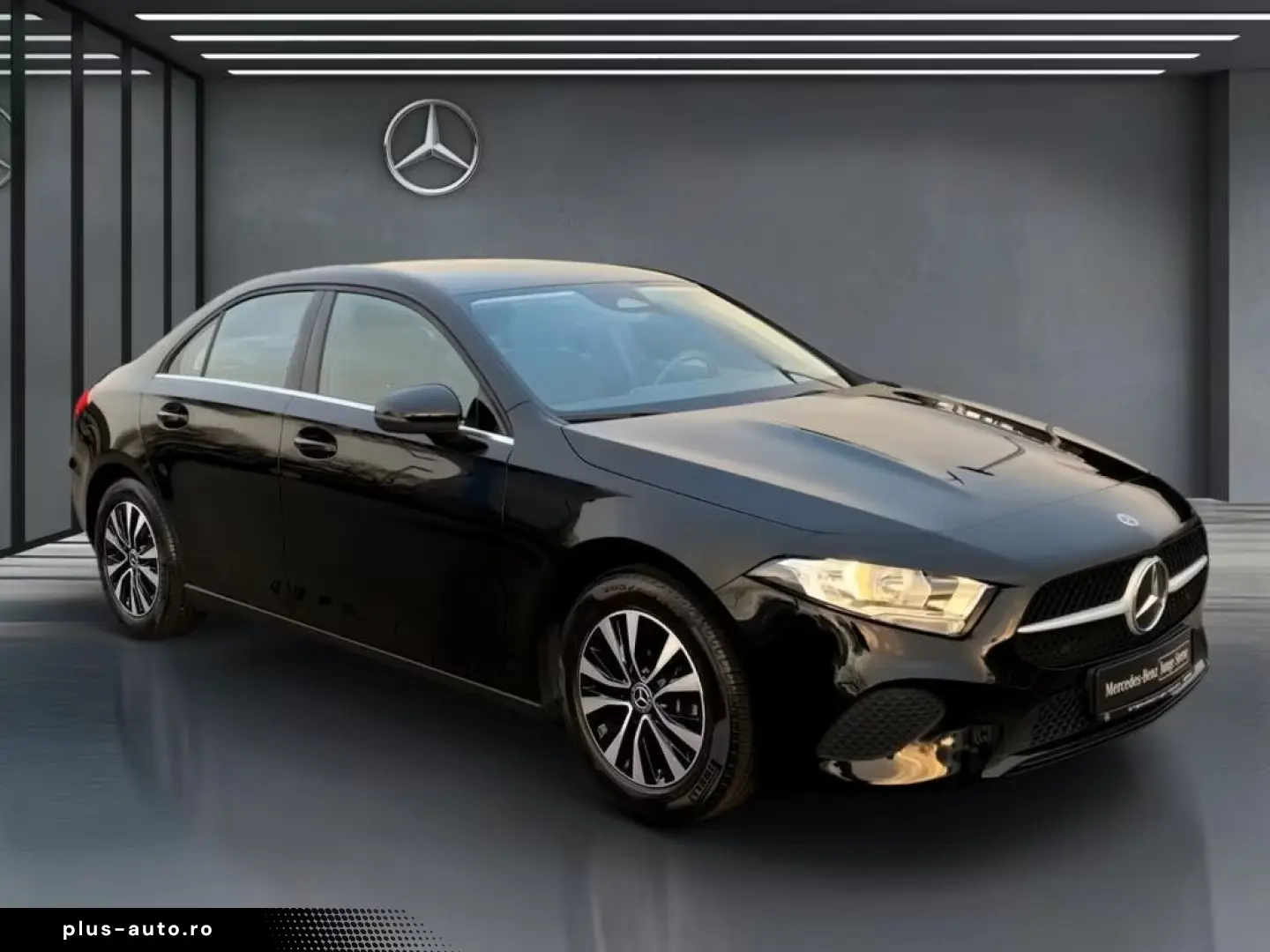 MERCEDES-BENZ A 180 Limousine