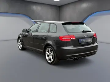 AUDI A3 FACELIFT S-LINE