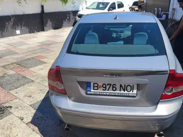 Volvo S40