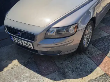 Volvo S40