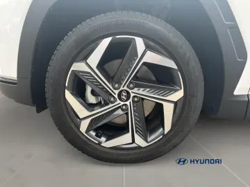 HYUNDAI Tucson 1.6 T-GDI PHEV TREND 4WD PANORAMA LED