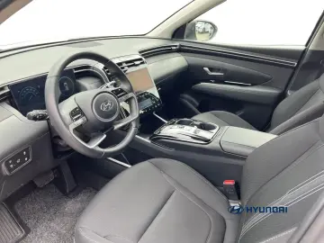 HYUNDAI Tucson 1.6 T-GDI PHEV TREND 4WD PANORAMA LED