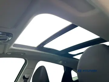 HYUNDAI Tucson 1.6 T-GDI PHEV TREND 4WD PANORAMA LED