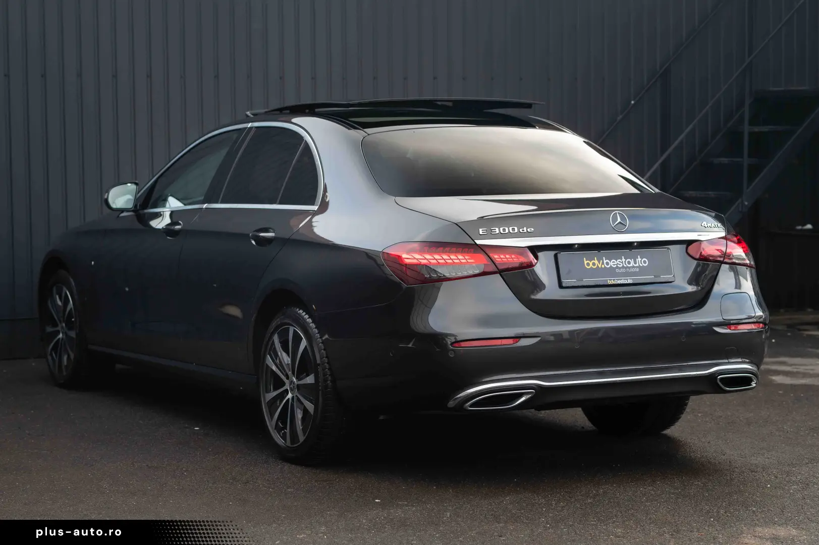 Mercedes-Benz E 300 de 4Matic 9G-TRONIC Avantgarde