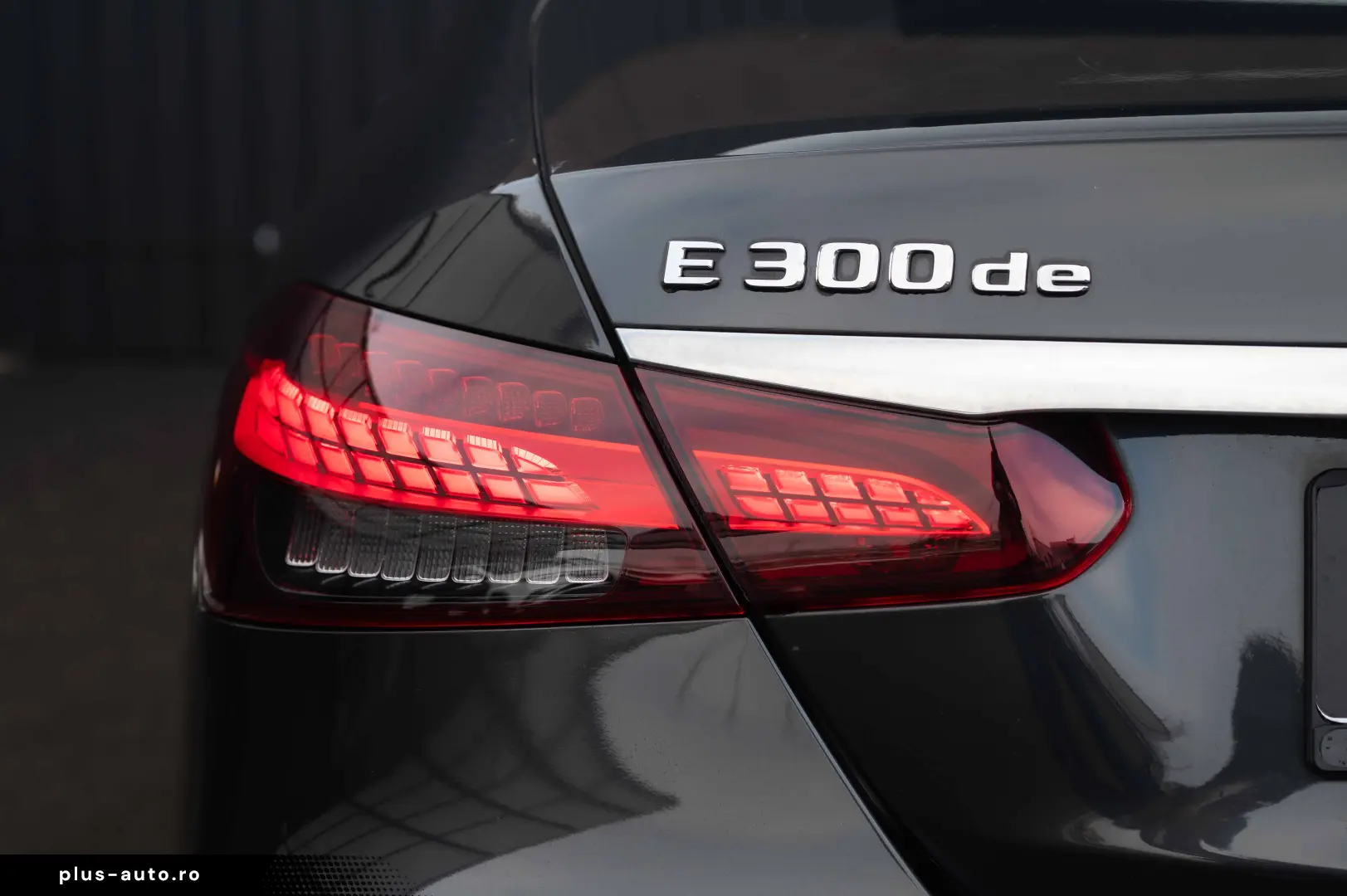 Mercedes-Benz E 300 de 4Matic 9G-TRONIC Avantgarde