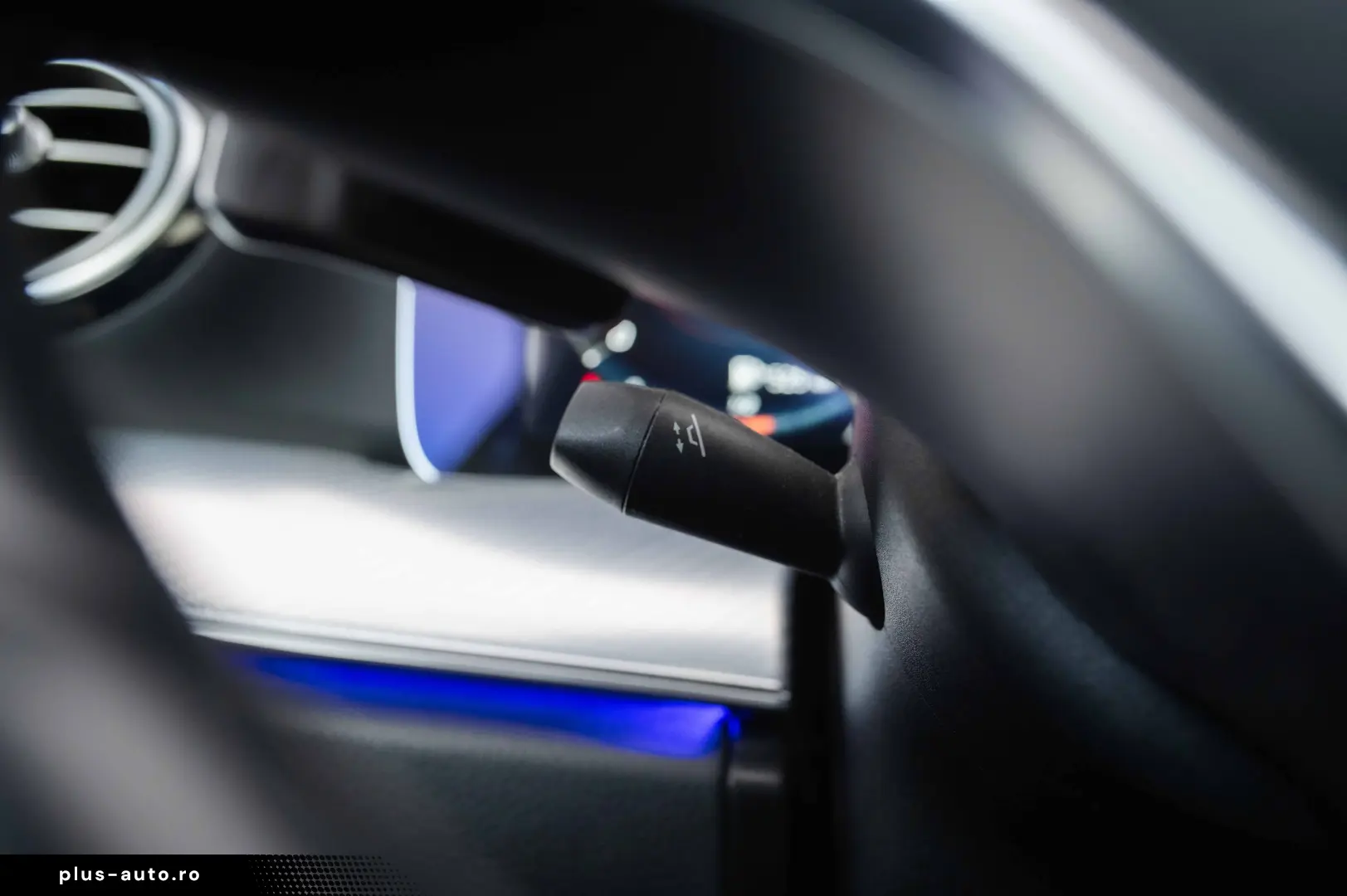 Mercedes-Benz E 300 de 4Matic 9G-TRONIC Avantgarde