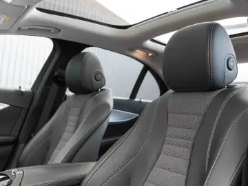 Mercedes-Benz E 300 de 4Matic 9G-TRONIC Avantgarde