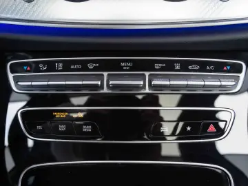 Mercedes-Benz E 300 de 4Matic 9G-TRONIC Avantgarde