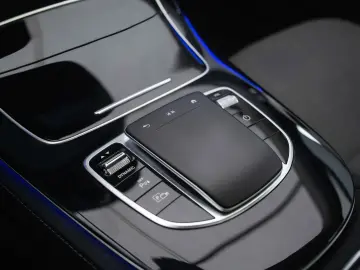 Mercedes-Benz E 300 de 4Matic 9G-TRONIC Avantgarde