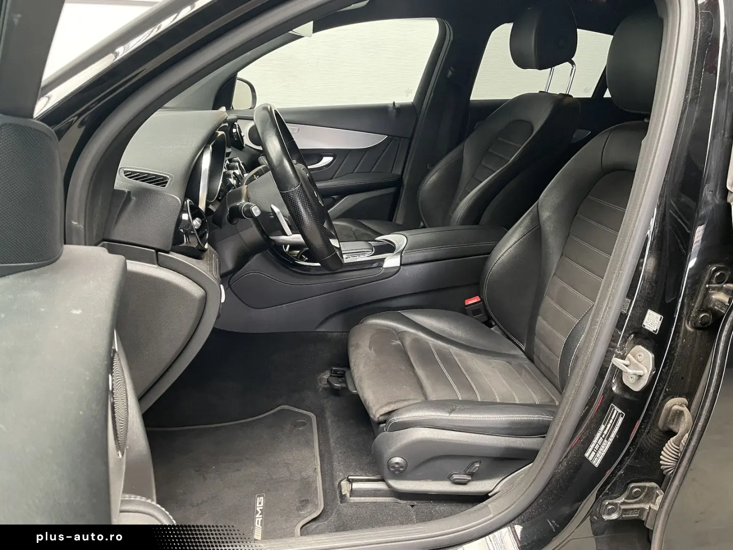 MERCEDES-BENZ GLC 200 4M Coupe AMG KAMERA AHK NAVI LED