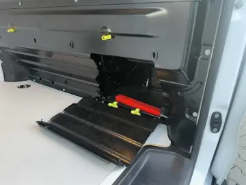 OPEL Vivaro Cargo L2 2.0D 144Ps Navi PDC ACC Boden Ca