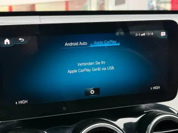 MERCEDES-BENZ GLC300 e Coupe 4M AMG LEDER MBUX SPURP LED 19