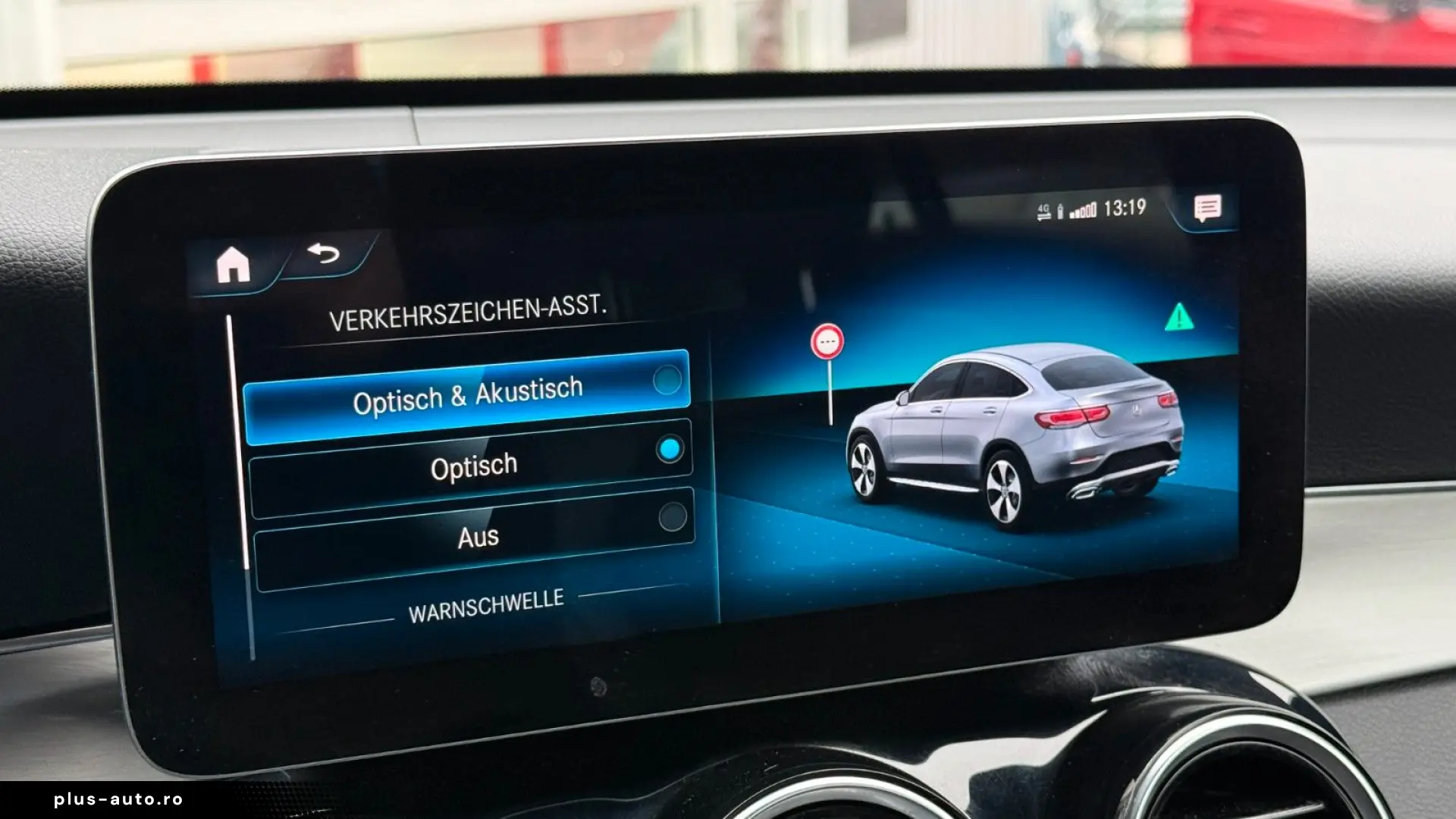 MERCEDES-BENZ GLC300 e Coupe 4M AMG LEDER MBUX SPURP LED 19