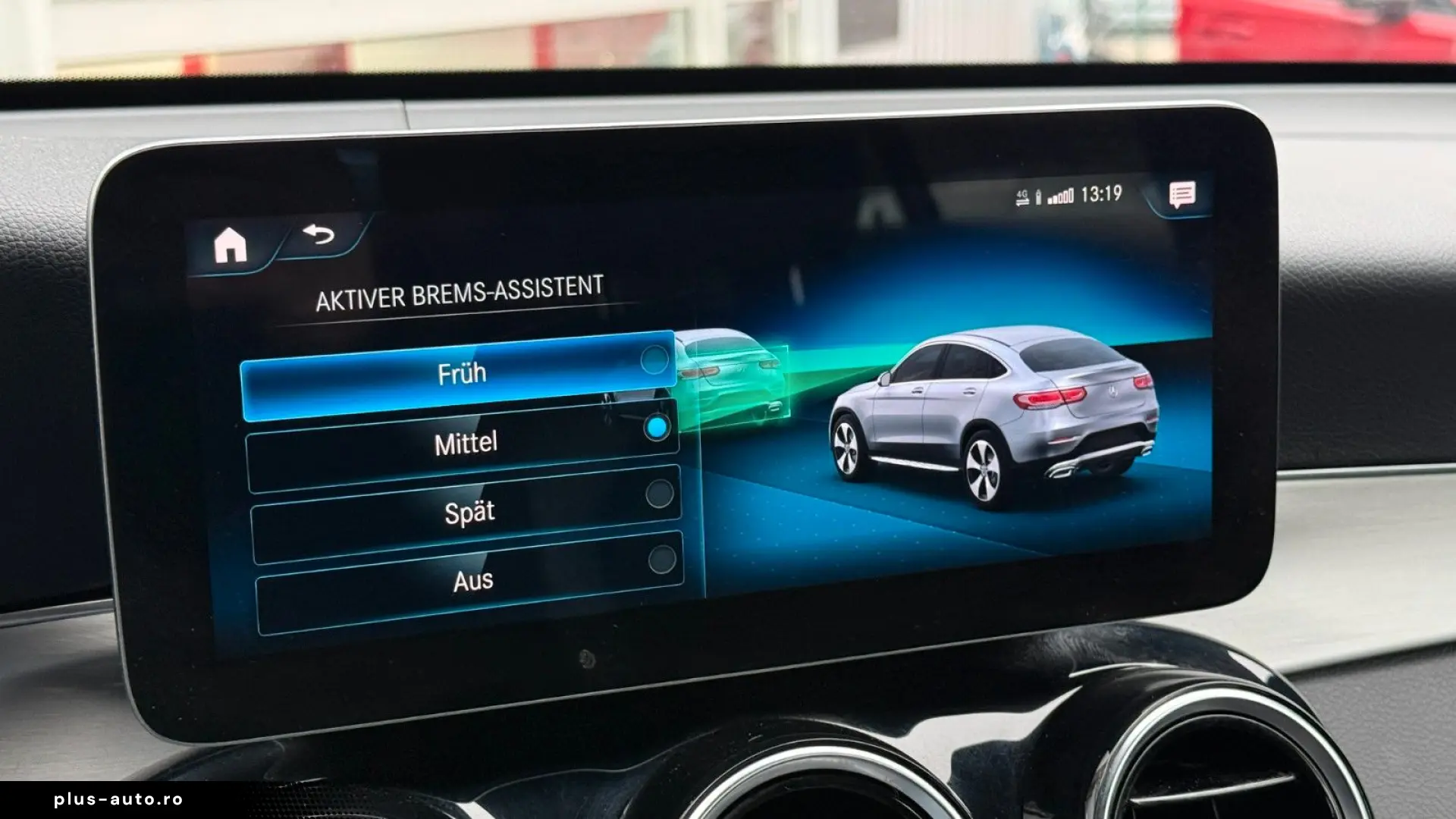 MERCEDES-BENZ GLC300 e Coupe 4M AMG LEDER MBUX SPURP LED 19