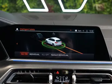 BMW X5  40i xDRIVE LED CAMERA