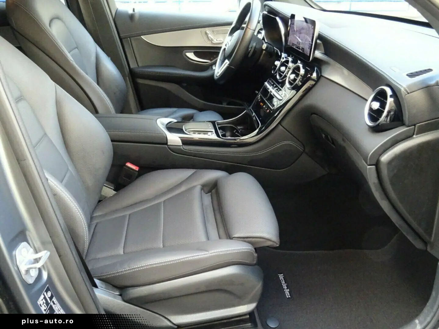 MERCEDES-BENZ GLC 300 e Coupe 4Matic 9G-Tr Plug Hybr