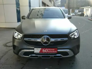 MERCEDES-BENZ GLC 300 e Coupe 4Matic 9G-Tr Plug Hybr