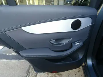 MERCEDES-BENZ GLC 300 e Coupe 4Matic 9G-Tr Plug Hybr