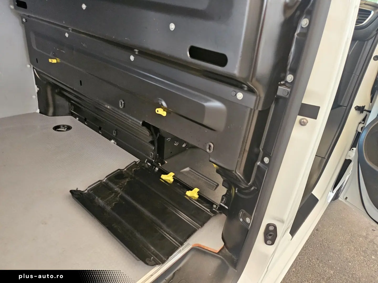 CITROEN Jumpy 2.0 HDI 145 EAT8 M L2 Kasten Autom.