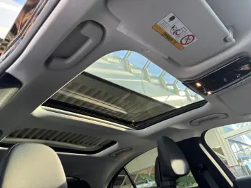 MERCEDES-BENZ E 200 Avantgarde - Distronic - AHK - Panorama