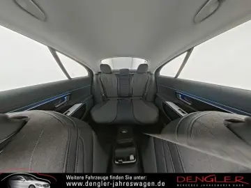 MERCEDES-BENZ E 200 DISTRONIC RFK LED KEYLESS Avantgarde Adv