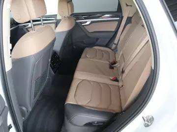 Volkswagen Touareg R-Line 3.0 V6 TSI DSG 4Motion P