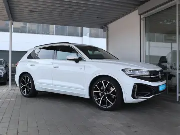 Volkswagen Touareg R-Line 3.0 V6 TSI DSG 4Motion P