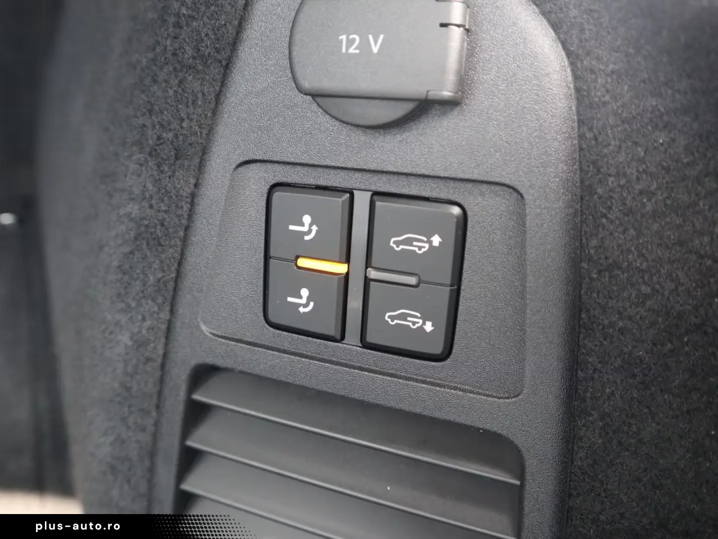 Volkswagen Touareg R-Line 3.0 V6 TSI DSG 4Motion P