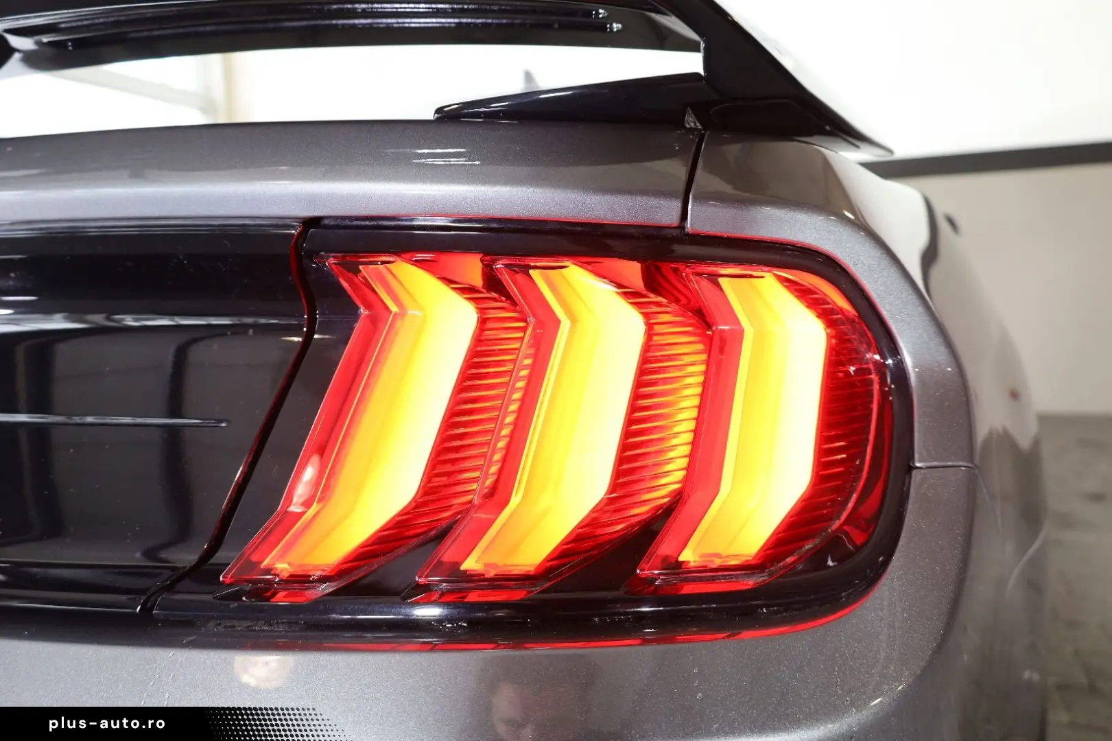 FORD Mustang 5.0 V8 GT Recaro Sitzheizung KAMERA R20