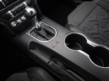 FORD Mustang 5.0 V8 GT Recaro Sitzheizung KAMERA R20