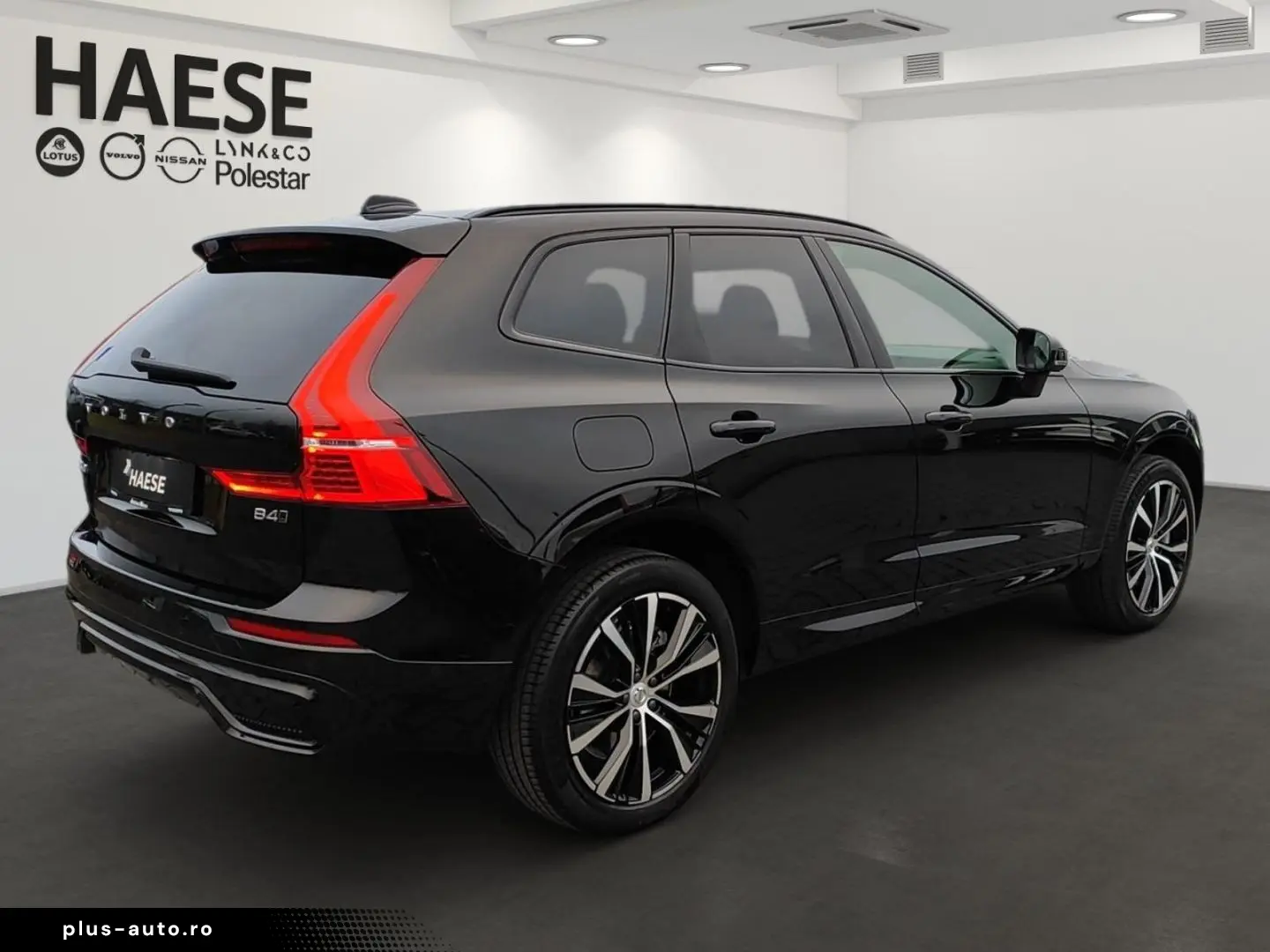 VOLVO XC60 B4 Ultimate Dark Diesel AWD 360 Kamera Pano