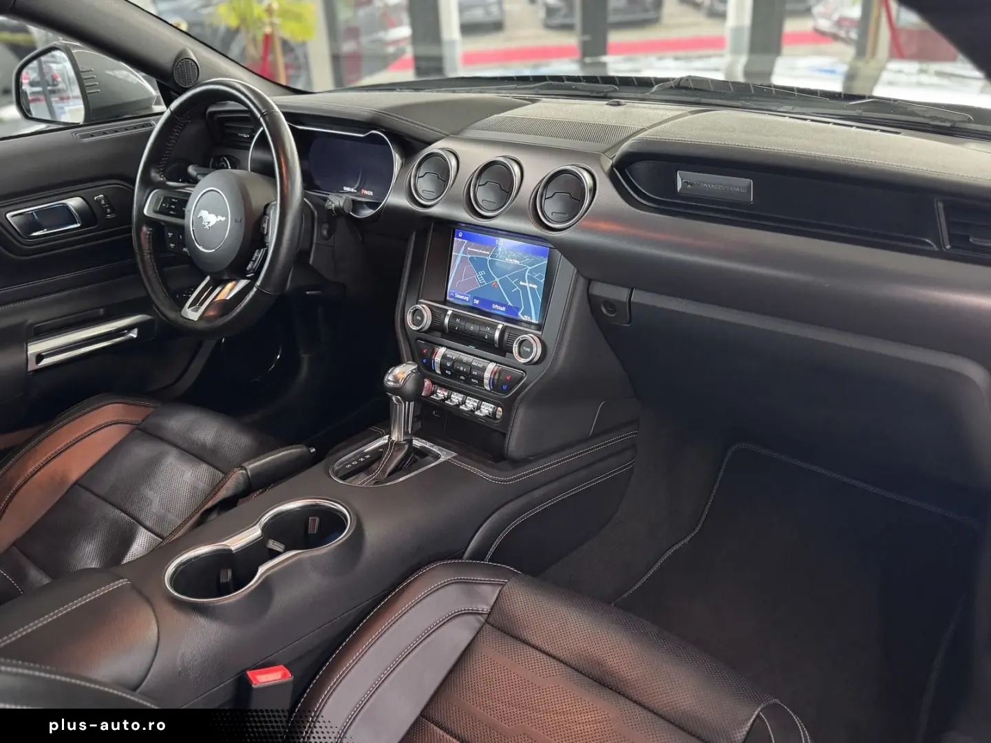 FORD Mustang GT Fastback 5.0 Liter 20 Zoll Gewindefah