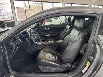 FORD Mustang GT Fastback 5.0 Liter 20 Zoll Gewindefah