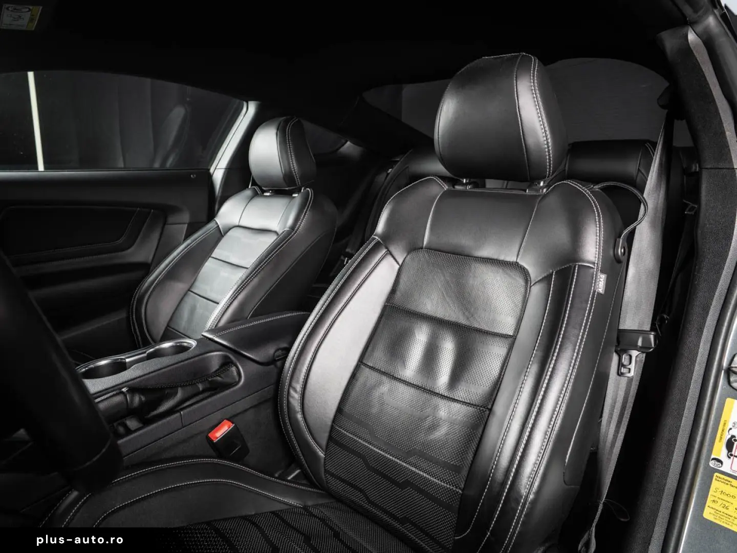 FORD Mustang GT 5.0 Ti-VCT V8 Fastback  PREMIUM2 KAME