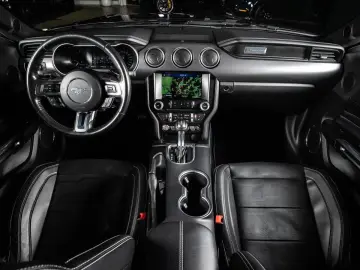 FORD Mustang GT 5.0 Ti-VCT V8 Fastback  PREMIUM2 KAME