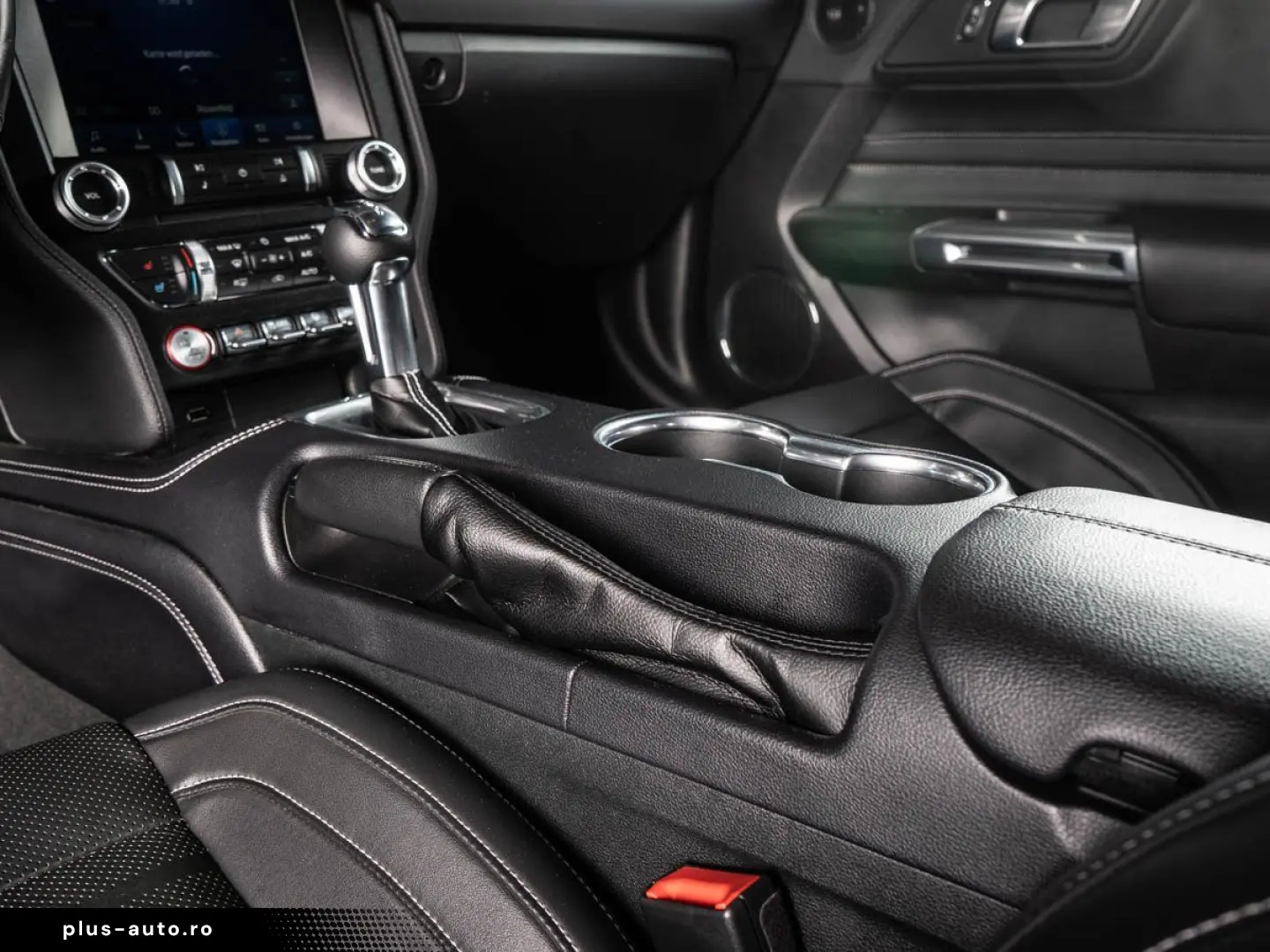 FORD Mustang GT 5.0 Ti-VCT V8 Fastback  PREMIUM2 KAME