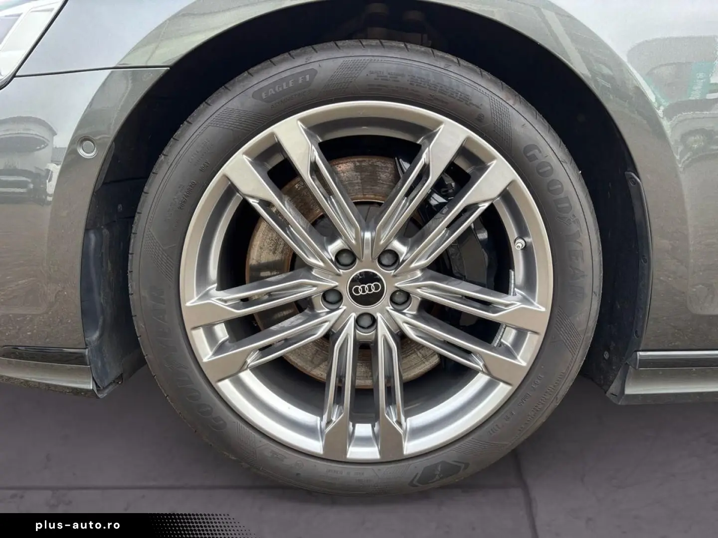 AUDI A8 60 TFSIe L quattro S LINE TV MATRIX PANO B&O